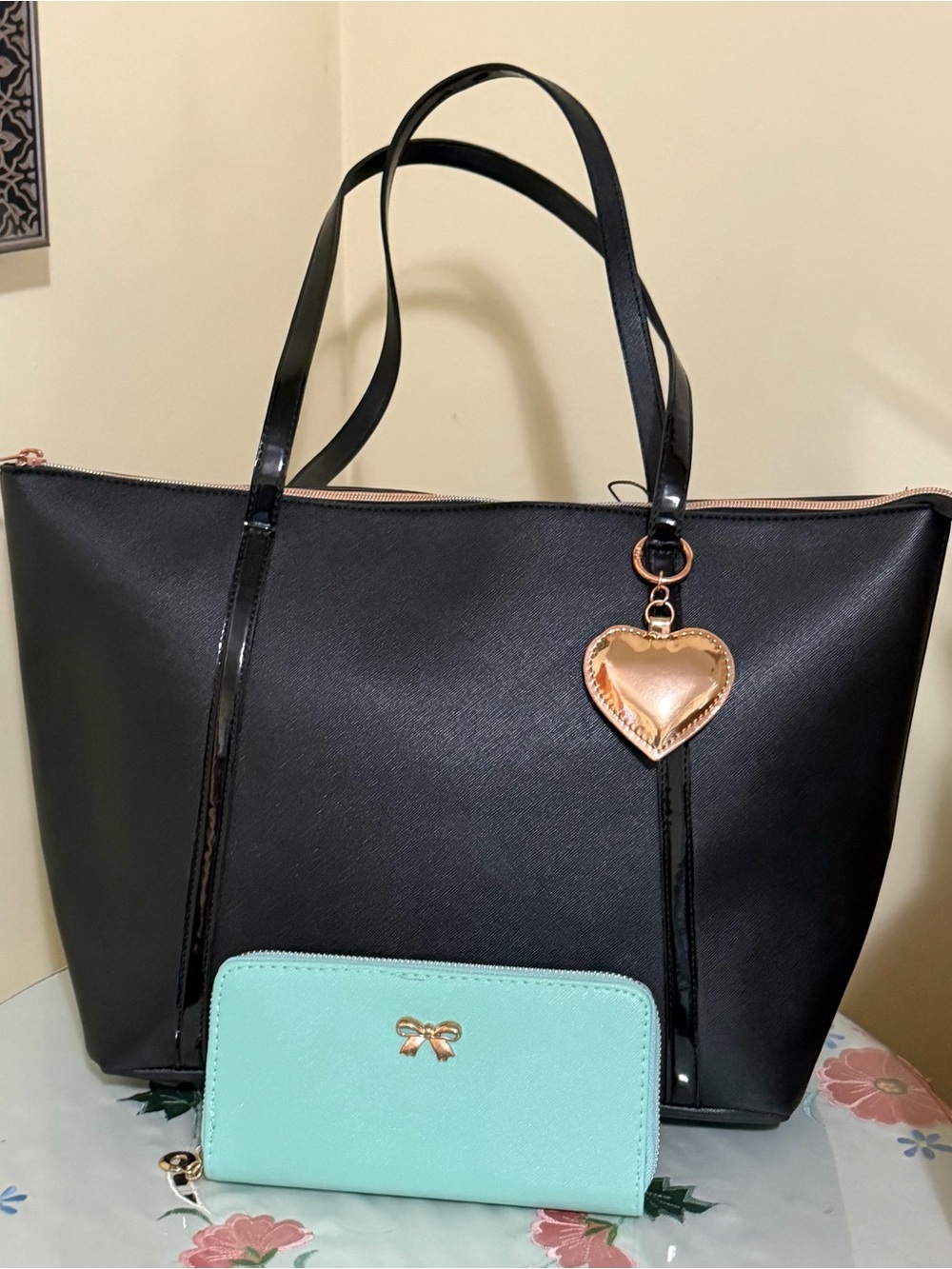 Black Tote Bag with Rose Gold Heart Charm & Turquoise Wallet
